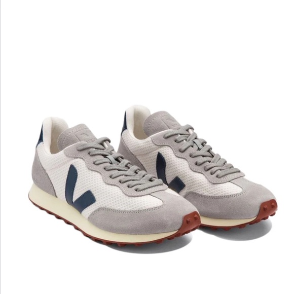 Veja Shoes - Veja Rio Branco womens Sneakers in Grey, Navy & Cream US 6 EUR 37